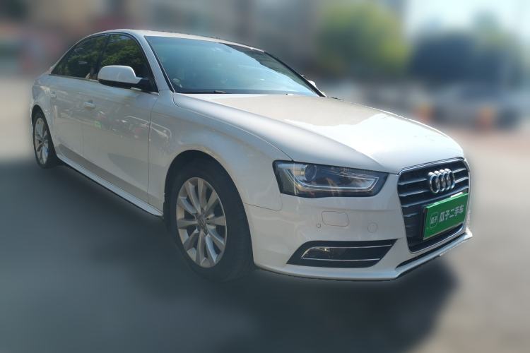 Used Audi A4L 2013 35 TFSI Automatic Standard Model Front Right 45 Deg