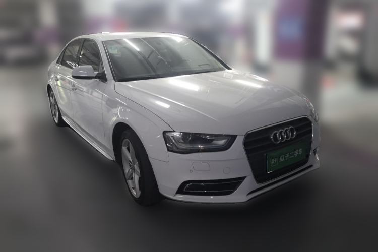 Used Audi A4L 2013 35 TFSI Automatic Standard Model Front Right 45 Deg
