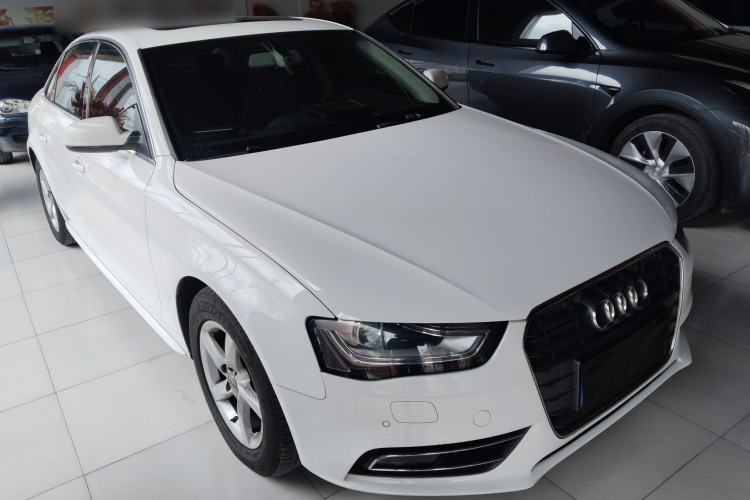 Used Audi A4L 2013 35 TFSI Automatic Standard Model Front Right 45 Deg