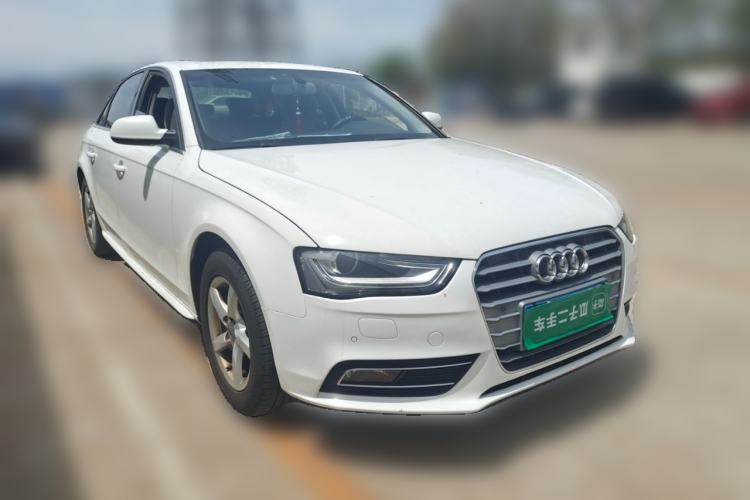 Used Audi A4L 2013 35 TFSI Automatic Standard Model Front Right 45 Deg
