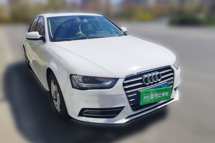 Used Audi A4L 2013 35 TFSI Automatic Comfort Model Front Right 45 Deg