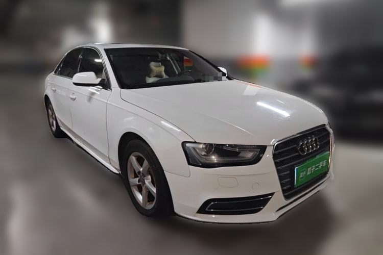 Used Audi A4L 2013 35 TFSI Automatic Standard Model Front Right 45 Deg