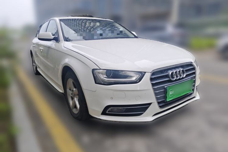 Used Audi A4L 2013 35 TFSI Automatic Standard Model Front Right 45 Deg