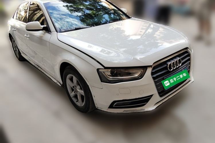 Used Audi A4L 2013 35 TFSI Automatic Standard Model Front Right 45 Deg