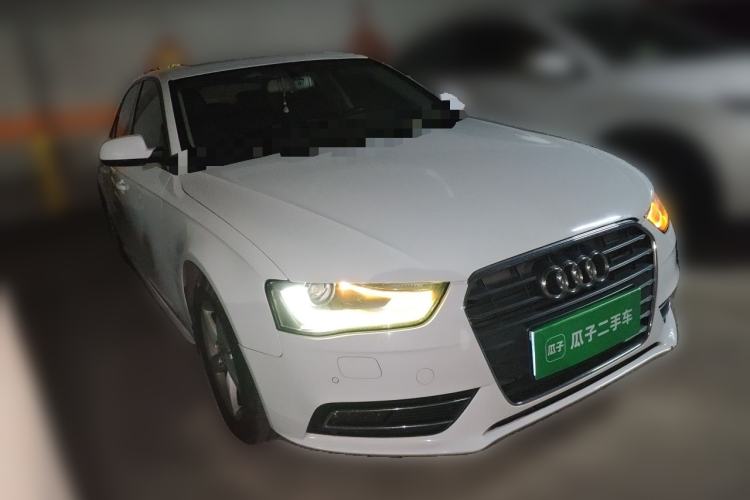 Used Audi A4L 2013 35 TFSI Automatic Standard Model Front Right 45 Deg