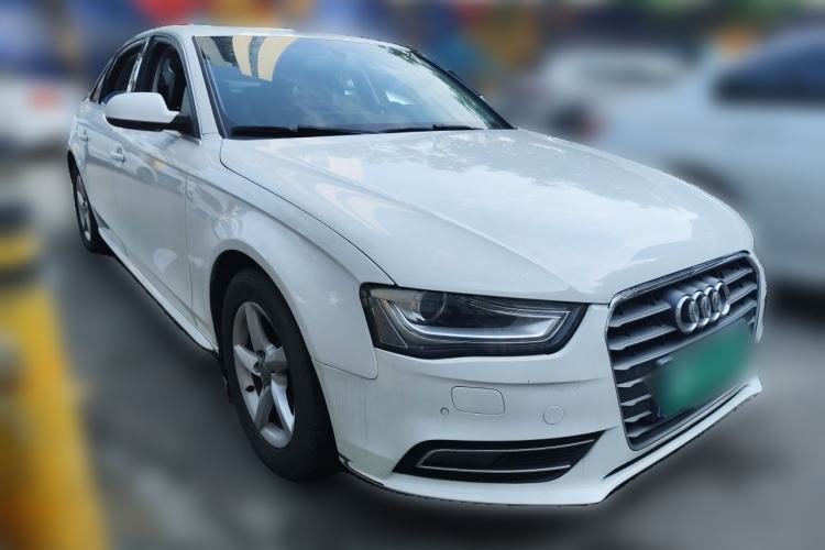 Used Audi A4L 2013 35 TFSI Automatic Comfort Model Front Right 45 Deg
