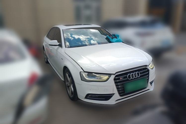 Used Audi A4L 2013 35 TFSI Automatic Standard Model Front Right 45 Deg