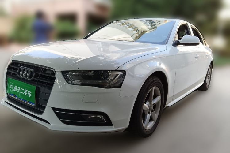 Used Audi A4L 2013 35 TFSI Automatic Standard Model Front Right 45 Deg