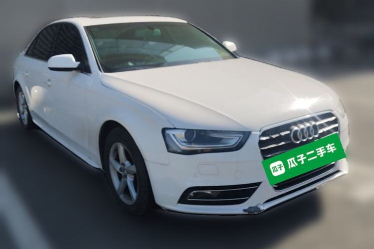 Used Audi A4L 2013 35 TFSI Automatic Comfort Model Front Right 45 Deg