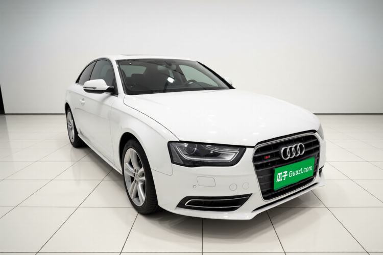 Used Audi A4L 2013 35 TFSI Automatic Comfort Model Front Right 45 Deg