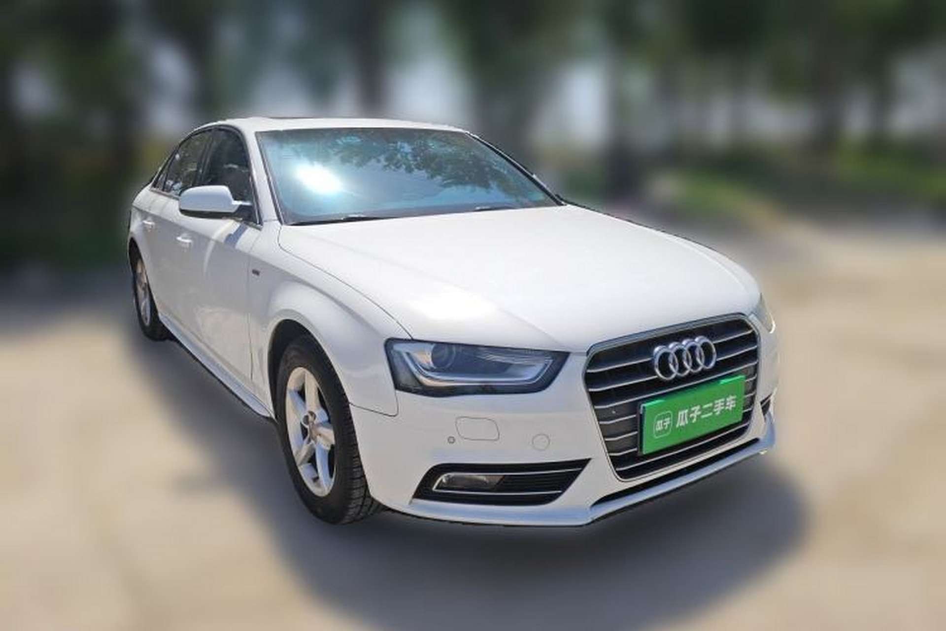 Used Audi A4L 2013 35 TFSI Automatic Standard Model Front Right 45 Deg