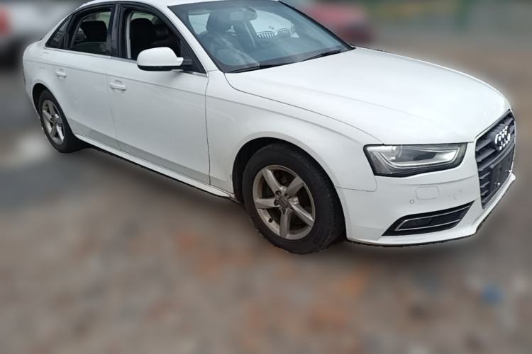 Used Audi A4L 2013 35 TFSI Automatic Standard Model Front Right 45 Deg