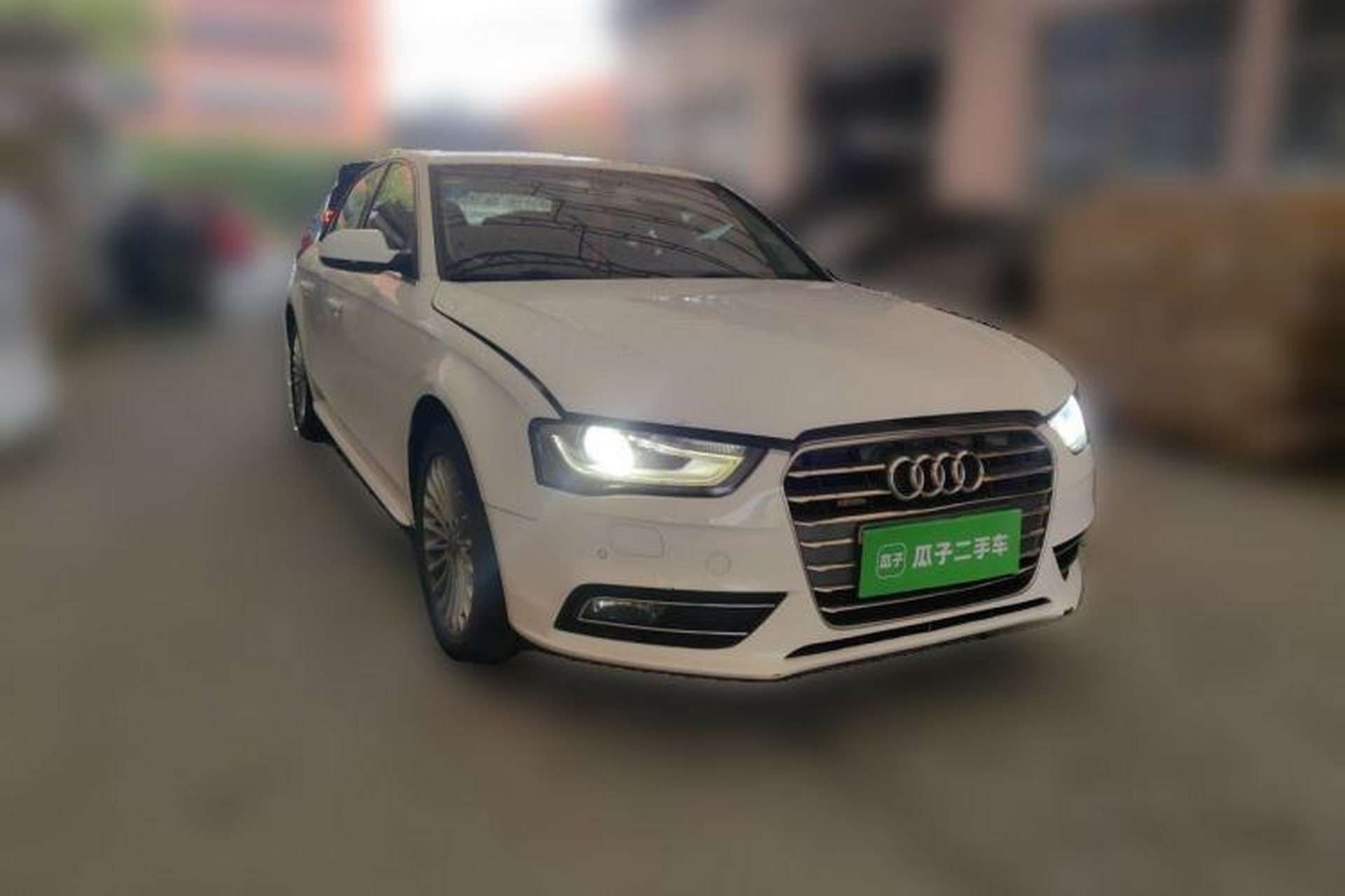 Used Audi A4L 2013 35 TFSI Automatic Technology Edition Front Right 45 Deg