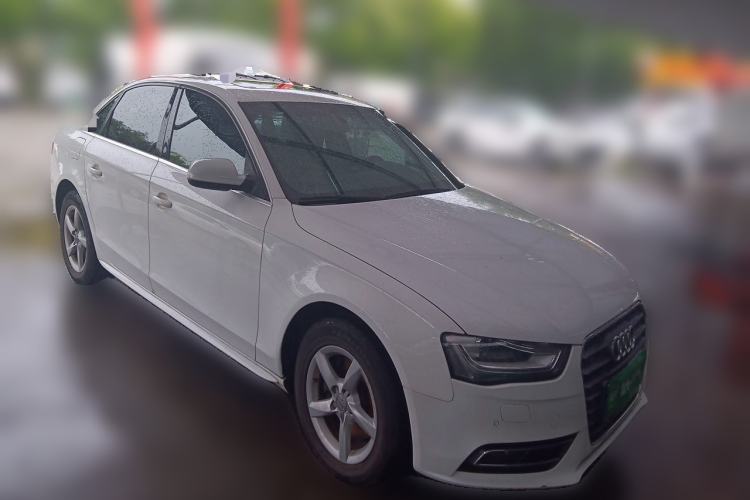 Used Audi A4L 2013 35 TFSI Automatic Comfort Model Front Right 45 Deg