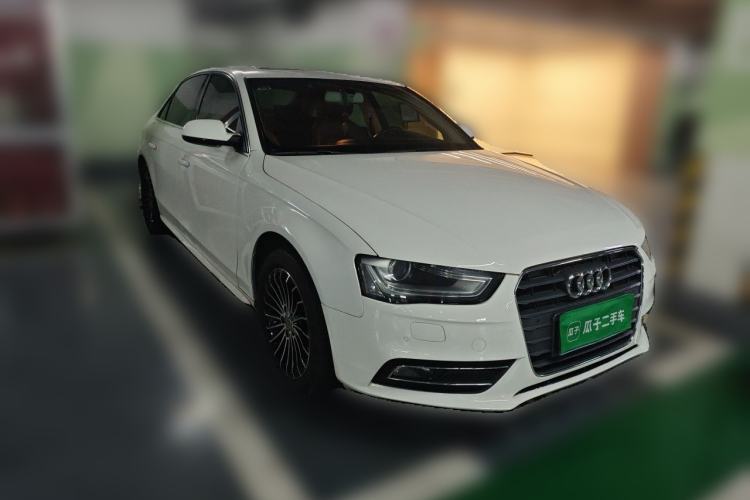 Used Audi A4L 2013 35 TFSI Automatic Technology Edition Front Right 45 Deg