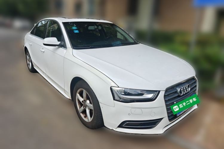 Used Audi A4L 2013 35 TFSI Automatic Standard Model Front Right 45 Deg