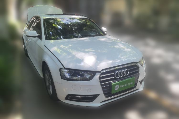 Used Audi A4L 2013 35 TFSI Automatic Standard Model Front Right 45 Deg