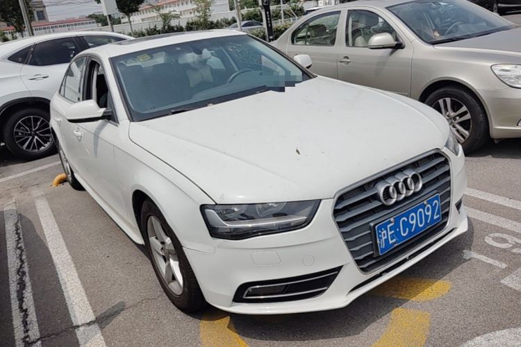 Used Audi A4L 2013 30 TFSI Automatic Comfort Model Front Right 45 Deg