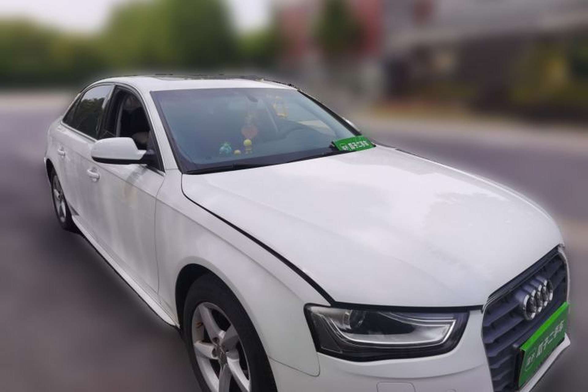 Used Audi A4L 2013 35 TFSI Automatic Comfort Model Front Right 45 Deg