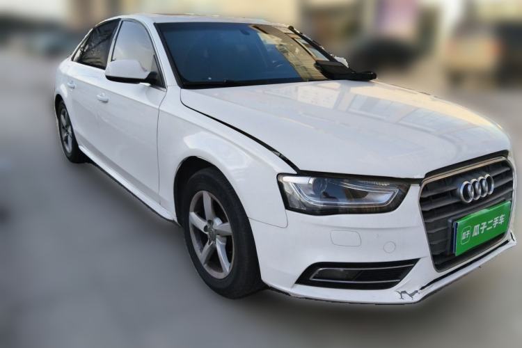 Used Audi A4L 2013 35 TFSI Automatic Standard Model Front Right 45 Deg