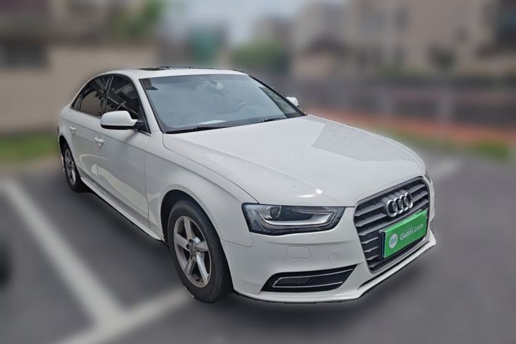 Used Audi A4L 2013 35 TFSI Automatic Comfort Model Front Right 45 Deg