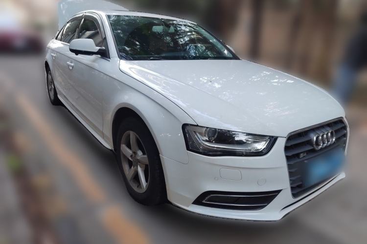 Used Audi A4L 2013 35 TFSI Automatic Comfort Model Front Right 45 Deg
