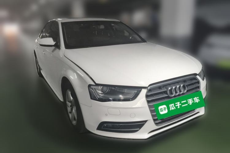 Used Audi A4L 2013 35 TFSI Automatic Standard Model Front Right 45 Deg