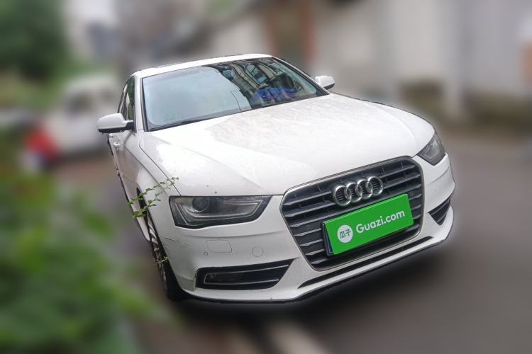 Used Audi A4L 2013 35 TFSI Automatic Technology Edition Front Right 45 Deg