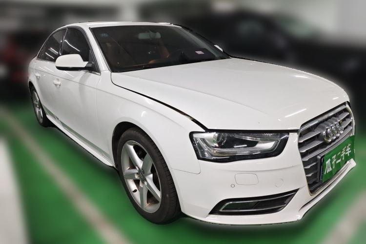 Used Audi A4L 2013 35 TFSI Automatic Standard Model Front Right 45 Deg