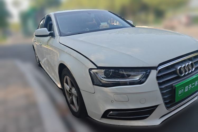 Used Audi A4L 2013 35 TFSI Automatic Standard Model Front Right 45 Deg