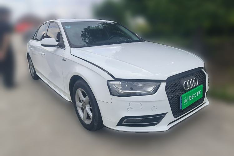 Used Audi A4L 2013 35 TFSI Automatic Standard Model Front Right 45 Deg