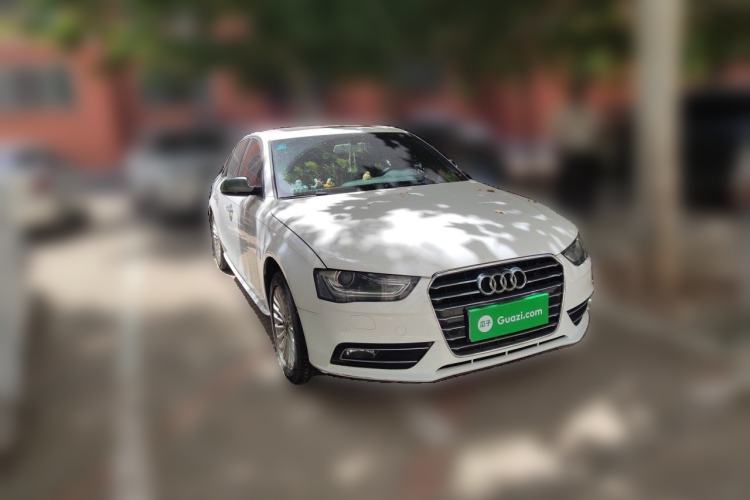 Used Audi A4L 2013 35 TFSI Automatic Comfort Model Front Right 45 Deg