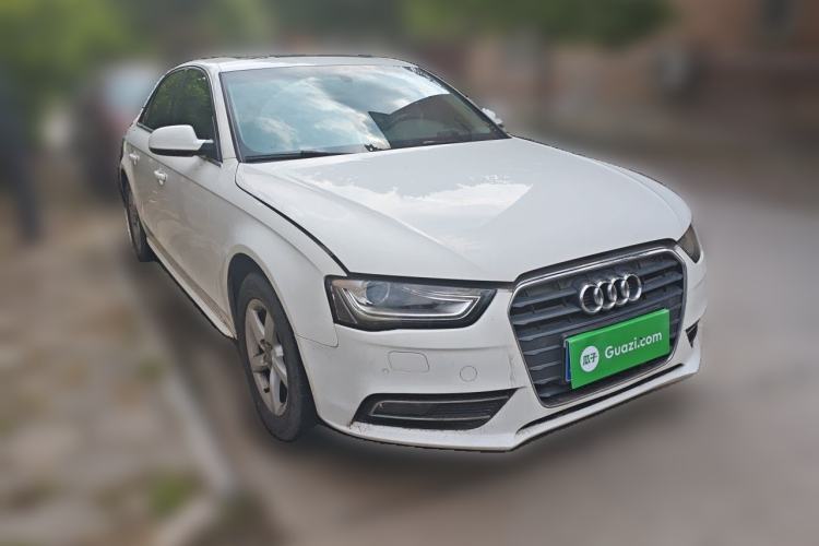 Used Audi A4L 2013 35 TFSI Automatic Comfort Model Front Right 45 Deg