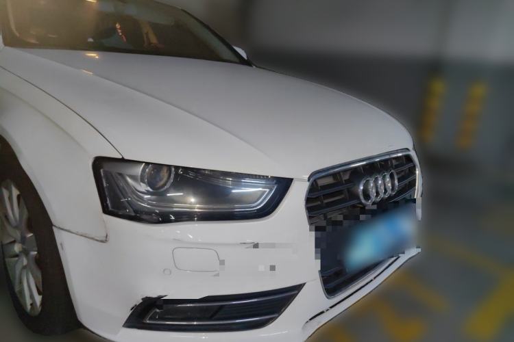 Used Audi A4L 2013 35 TFSI Automatic Standard Model Front Right 45 Deg