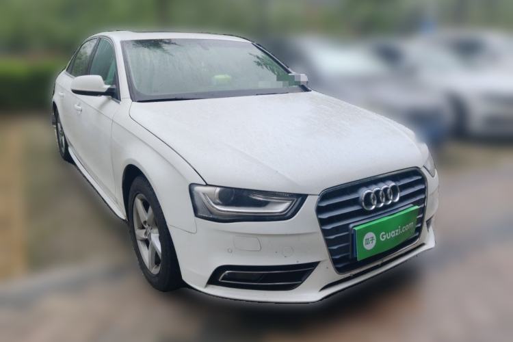 Used Audi A4L 2013 35 TFSI Automatic Comfort Model Front Right 45 Deg