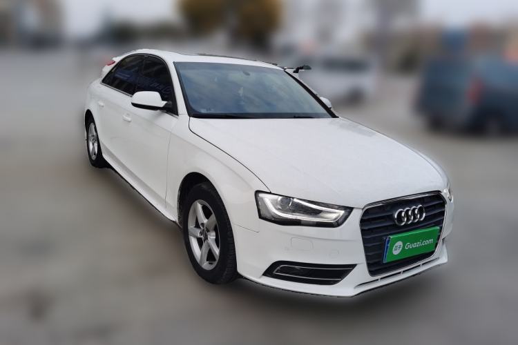 Used Audi A4L 2013 35 TFSI Automatic Comfort Model Front Right 45 Deg