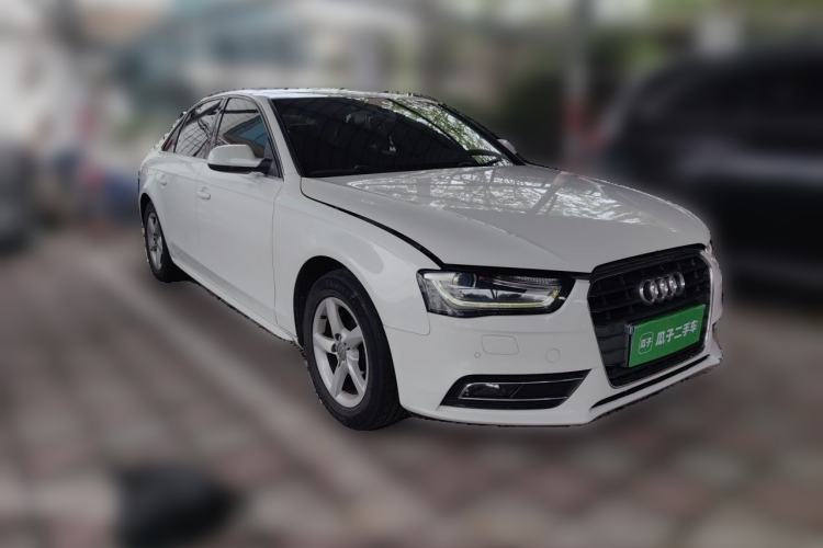 Used Audi A4L 2013 35 TFSI Automatic Comfort Model Front Right 45 Deg