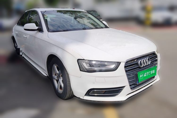 Used Audi A4L 2013 35 TFSI Automatic Standard Model Front Right 45 Deg