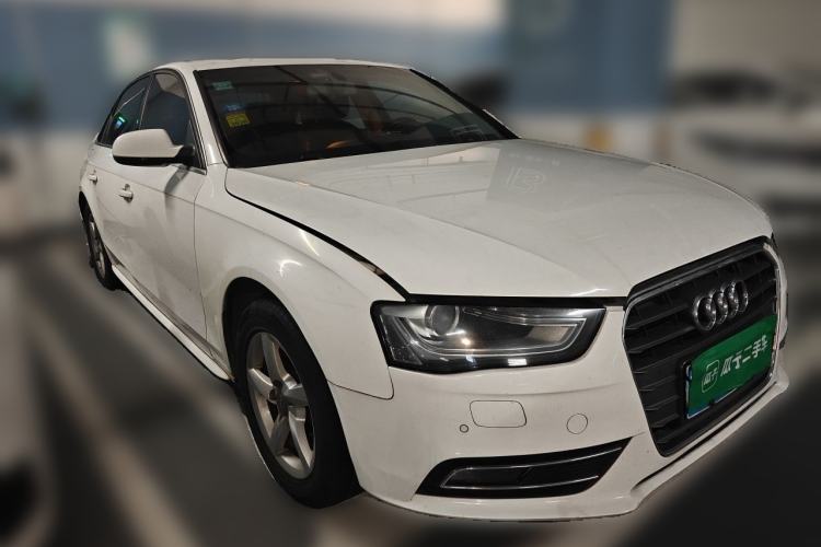 Used Audi A4L 2013 35 TFSI Automatic Standard Model Front Right 45 Deg