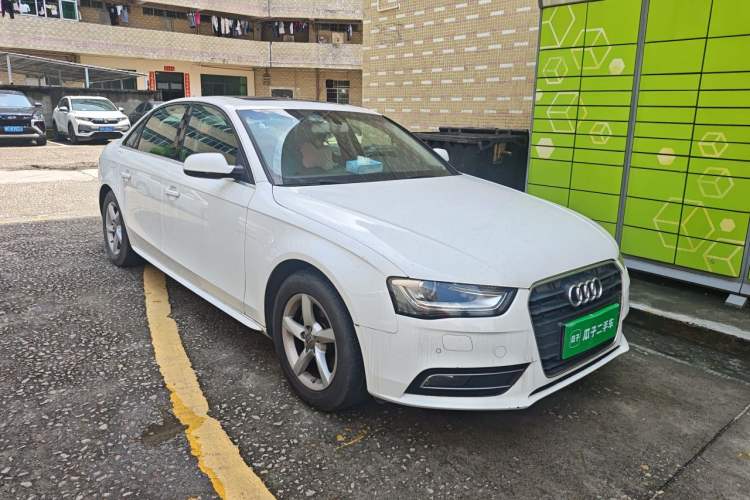 Used Audi A4L 2013 35 TFSI Automatic Standard Model Front Right 45 Deg