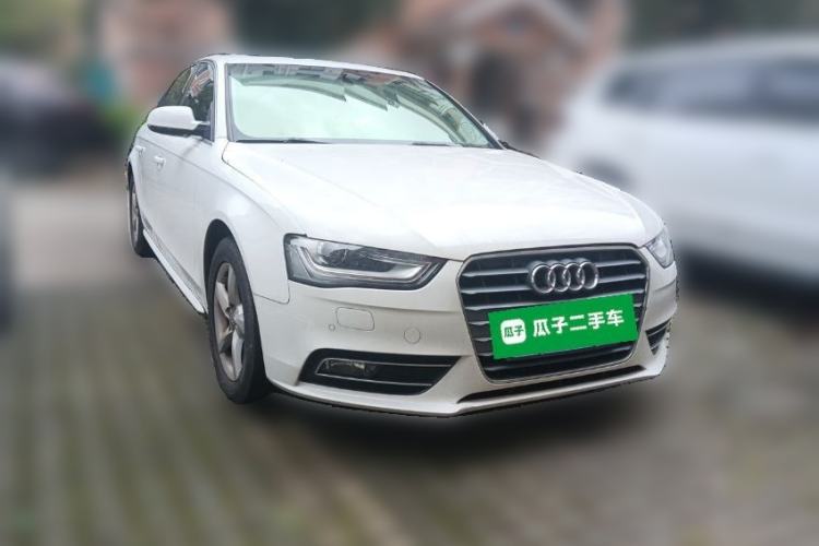 Used Audi A4L 2013 35 TFSI Automatic Standard Model Front Right 45 Deg