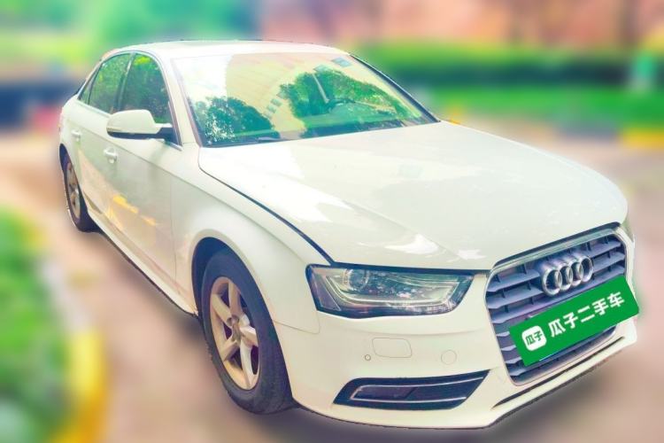 Used Audi A4L 2013 35 TFSI Automatic Standard Model Front Right 45 Deg
