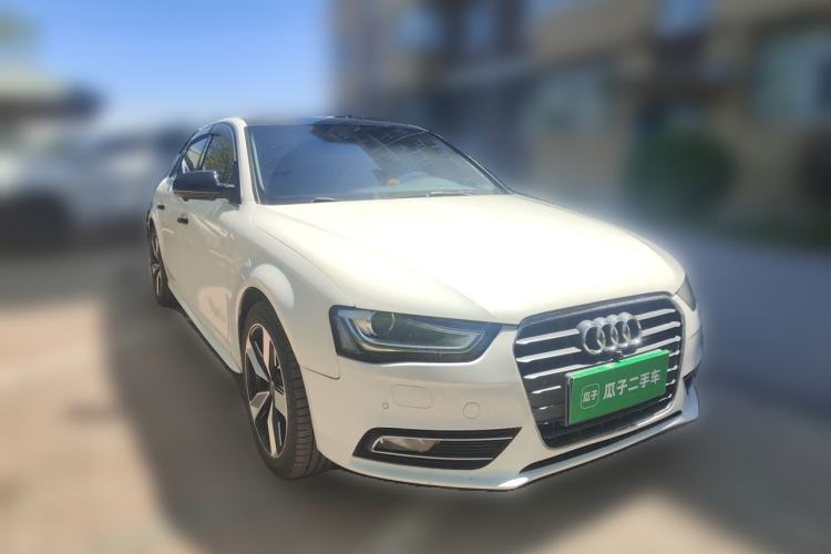 Used Audi A4L 2013 35 TFSI Automatic Standard Model Front Right 45 Deg