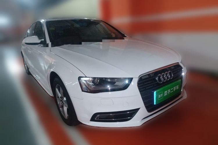 Used Audi A4L 2013 35 TFSI Automatic Comfort Model Front Right 45 Deg