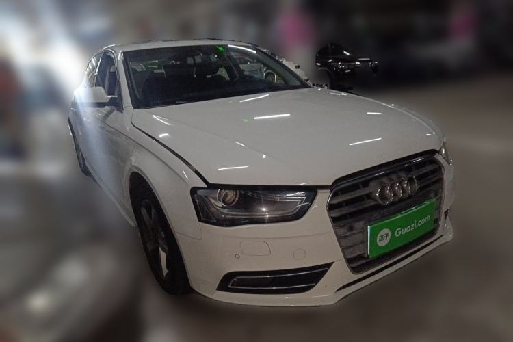 Used Audi A4L 2013 35 TFSI Automatic Standard Model Front Right 45 Deg