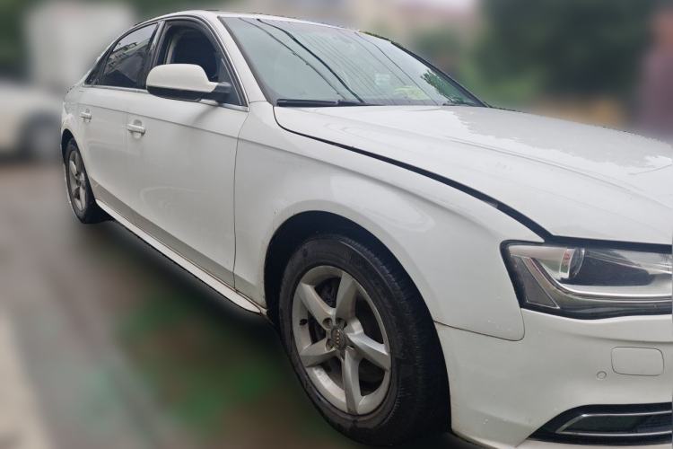 Used Audi A4L 2013 35 TFSI Automatic Standard Model Front Right 45 Deg