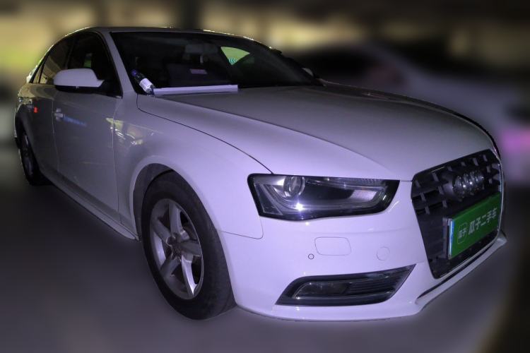 Used Audi A4L 2013 35 TFSI Automatic Standard Model Front Right 45 Deg