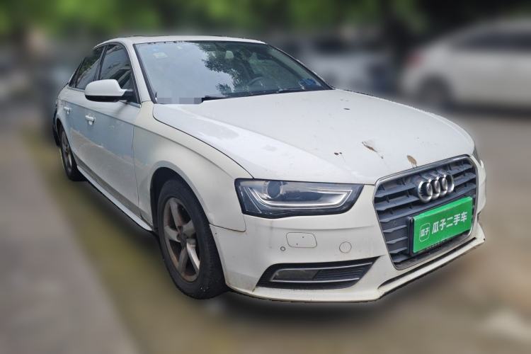 Used Audi A4L 2013 35 TFSI Automatic Standard Model Front Right 45 Deg