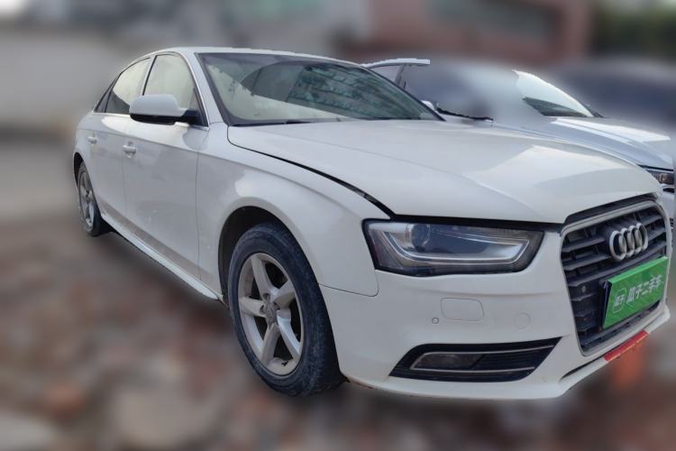 Used Audi A4L 2013 35 TFSI Automatic Comfort Model Front Right 45 Deg
