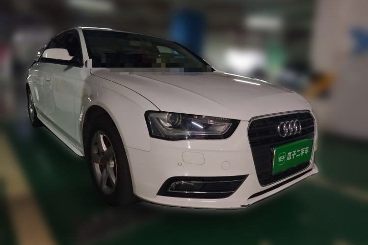 Used Audi A4L 2013 35 TFSI Automatic Comfort Model Front Right 45 Deg